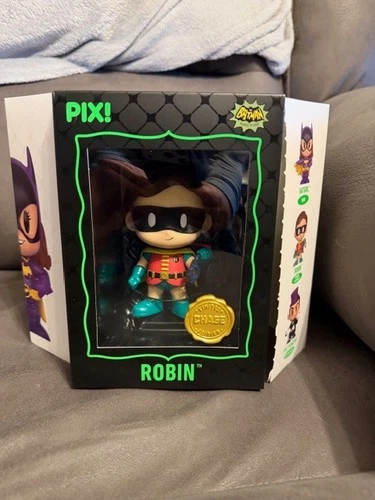 NEW Thrill Joy PIX! Batman 66 Batgirl Robin CHASE Limited Edition RARE !!!!