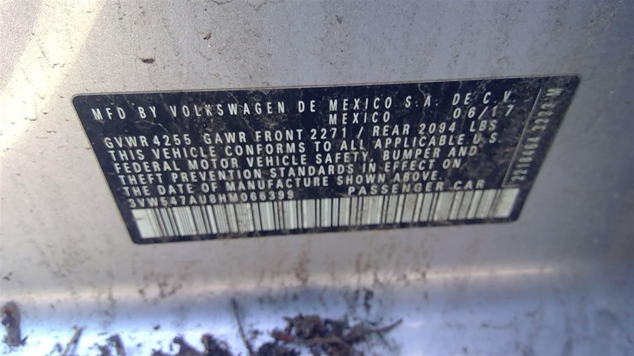 Used Right Windshield fits: 2017 Volkswagen Golf gti pillar Right Grade A