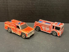 HOT WHEELS EMERGENCY RESPONSE VEHICLE LOT OF 2 FIRE EATER FIRST AID