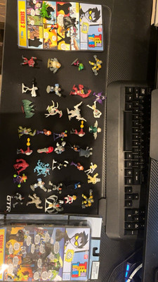 Bandai Teen Titans Go! 1.5in Mini Figure Mixed Lot w/ Comic Book & Game Card