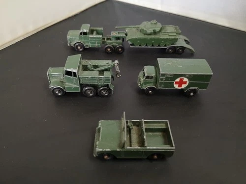 MATCHBOX LESNEY LOT OF FIVE MILITARY MODELS INC SCAMMELL BREAKDOWN TRUCK--Y317