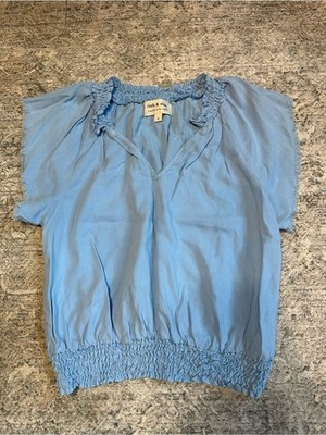 cloth & stone Light Blue Smocked Hem V-Neck Blouse