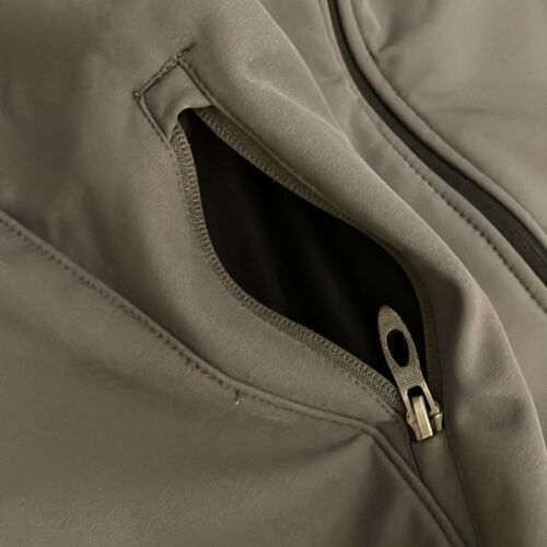 Spyder Womens Grey Transport Softshell Jacket Size Large Full Zip Branded - Picture 13 of 13