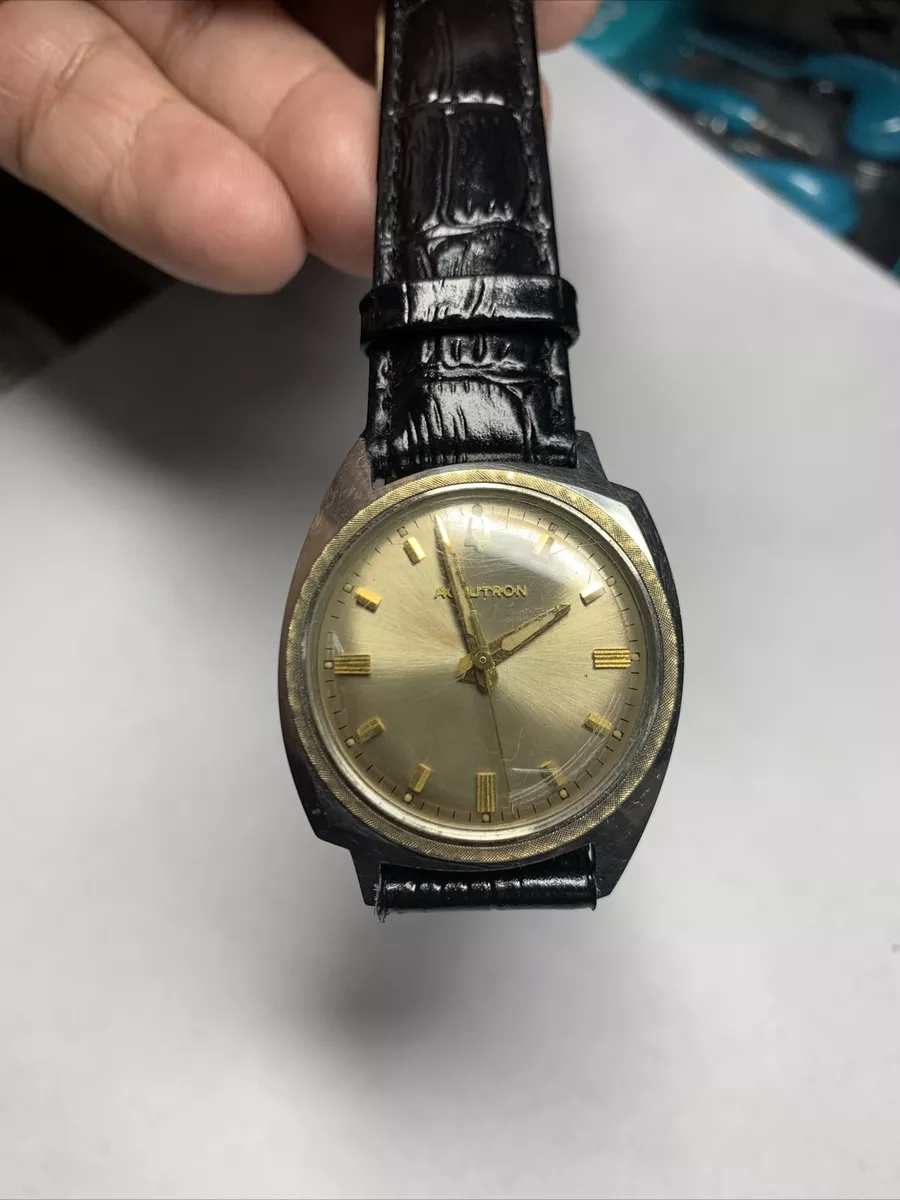 Accutron watch hotsell value