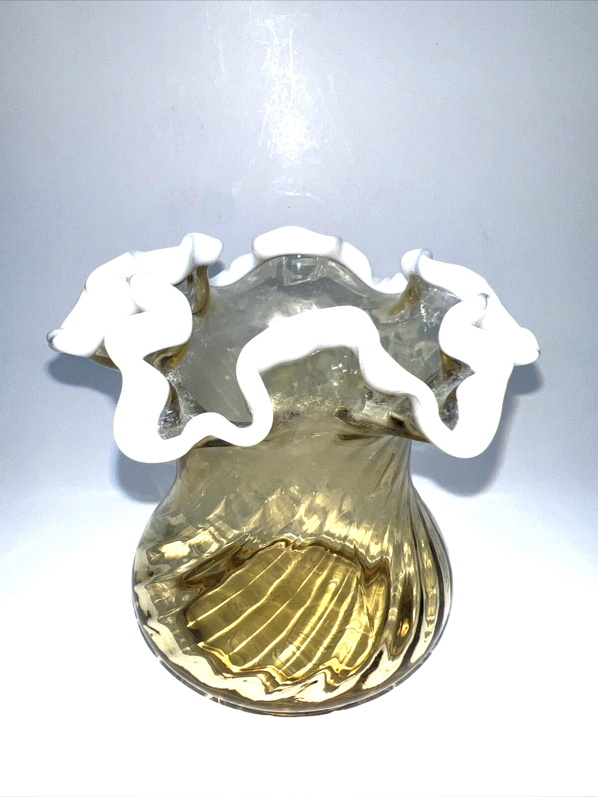 Fenton Glass ~ AMBER SNOW CREST ~ Ruffled SQUAT VASE snowcrest