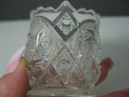 EAPG Early American Pressed Glass Toothpick Holder Pinwheel Buttons Hobnail - Picture 4 of 5