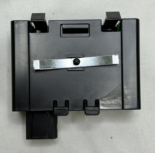 2014-2020 GMC Chevrolet Remote Control Door Lock Receiver - GM Genuine(13587439) - Picture 2 of 6
