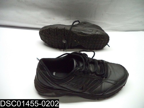 4e slip resistant shoes