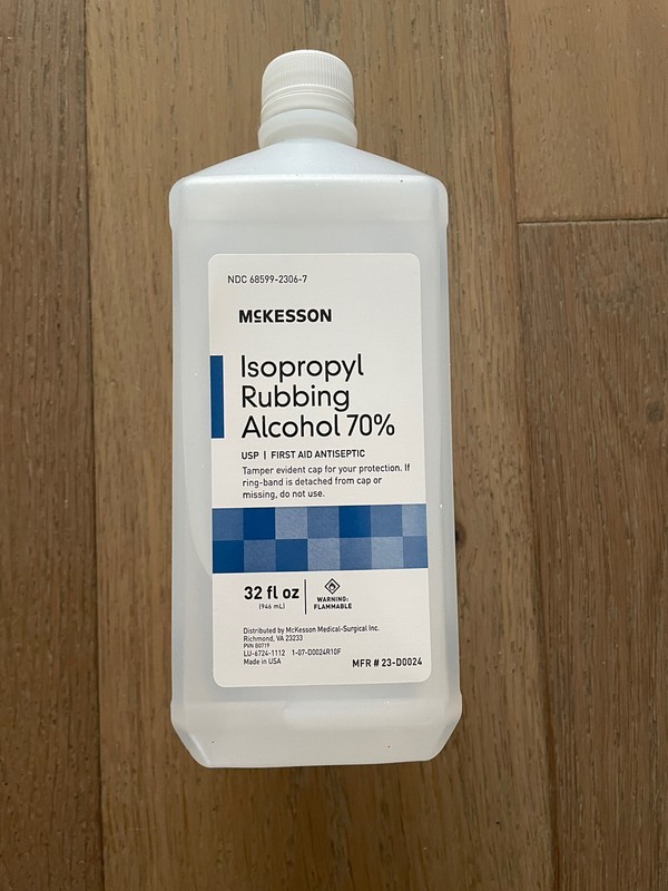 McKesson 16oz 70% Isopropyl Rubbing Alcohol Solution~brandnew