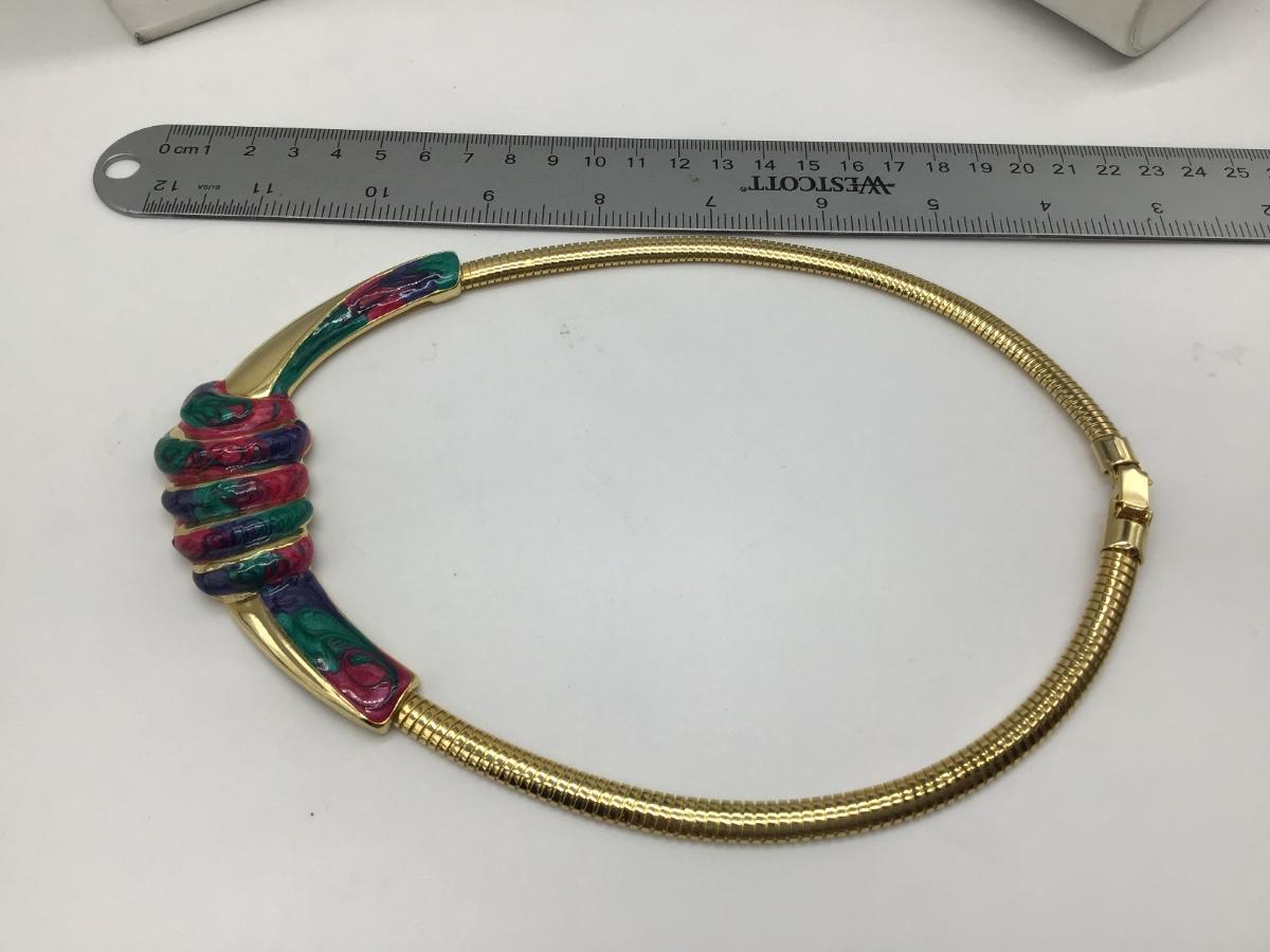 Vintage Beautiful DonLin Enamel Necklace Gem