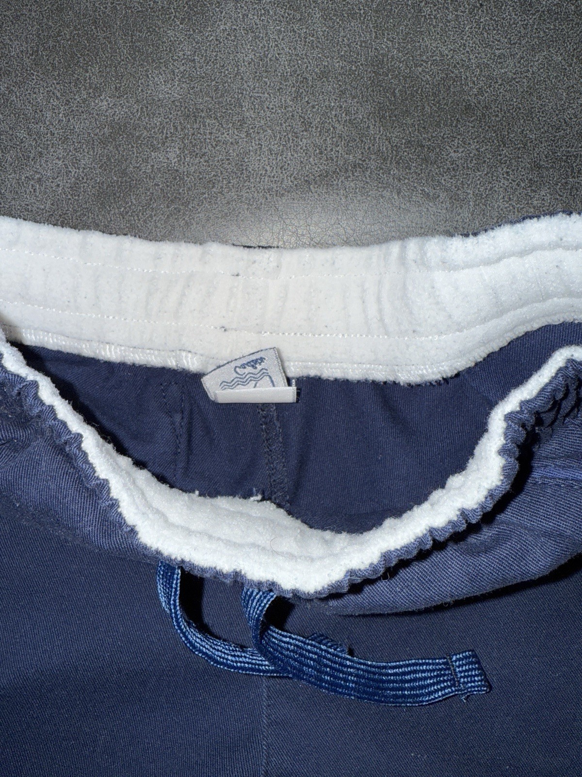 Picture 2 of 5