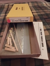 California Model Co HO-Scale Kit 87 Mail Pouch Tobacco Barn (Grey)