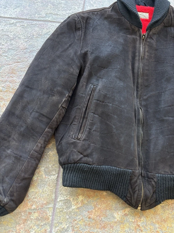 Bombardero de gamuza de cuero marrón oscuro DuPont Quilon años 50-60 raro vintage con forro rojo Foto 3 de 4