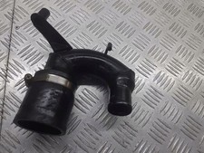 Toyota Corolla Verso E121 2002 Diesel Schlauch Leitung Ladeluftkühler