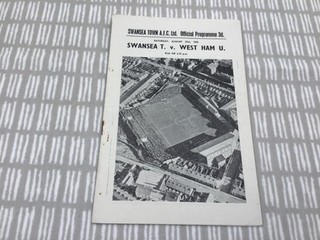 Swansea Town v West Ham United 1955/56 Division 2 27th August 1955