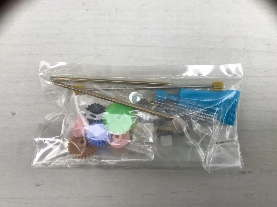 TAMIYA Beak Spider Zebra Mini 4WD modello n. 22 con parti e istruzioni - Immagine 4 di 4