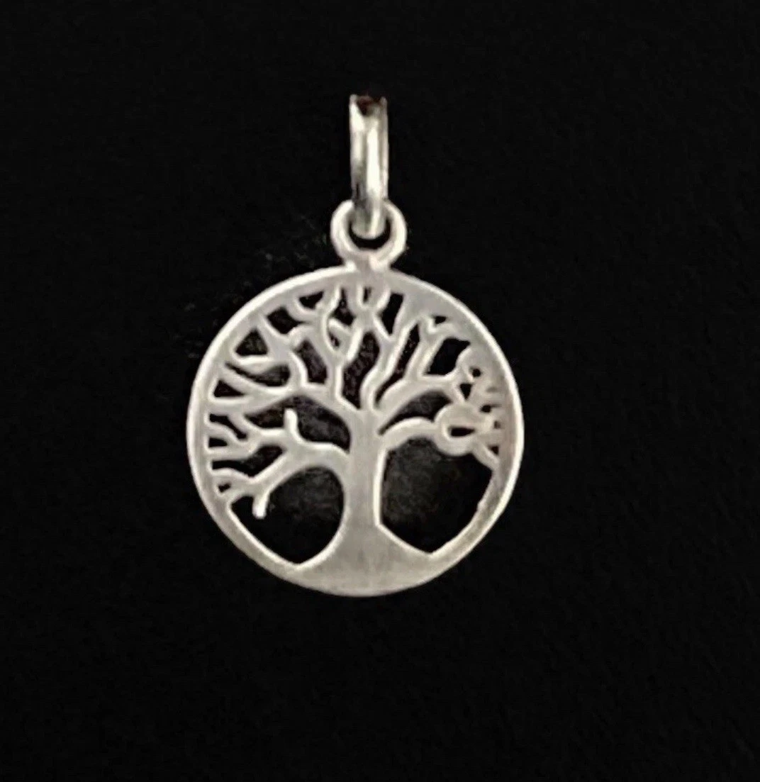 925 Sterling Silver Tree Of Life Nature Small Round Charm Pendant
