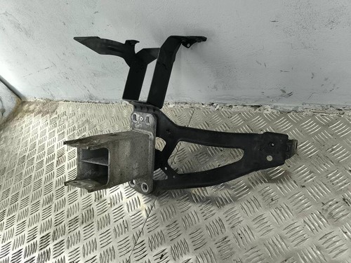 BMW 5 E60 Stoßstangenhalter vorne rechts 7163483 2.00 Diesel 2008 33127317