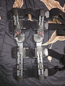 DonJoy X-ROM Knee Brace Adjustable Hinged ACL/MCL Recovery