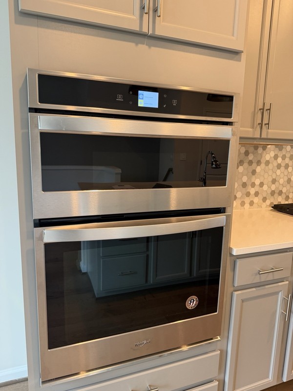 Whirlpool 30 in. Combo Wall Oven/microwave  White-Built-in WOC54ECOHW04 Smart