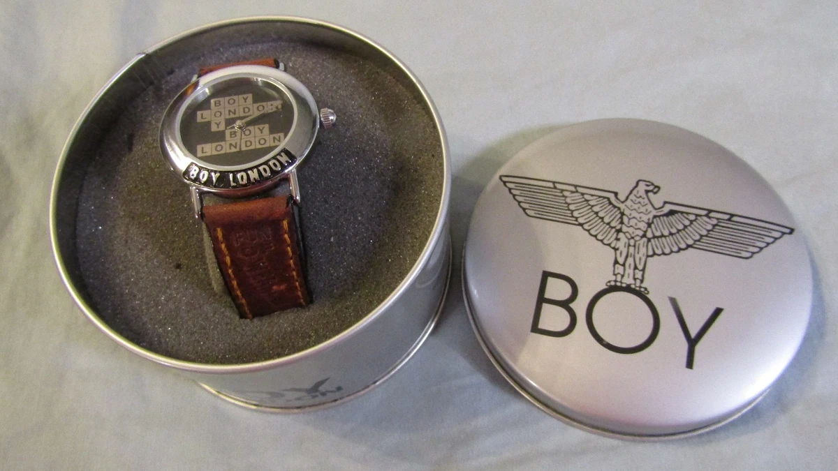 Boy London Vintage 80’s Black Leather Watch BOY LONDON DOUBLE FACE VINTAGE WATCH | Artizen Store main image 2