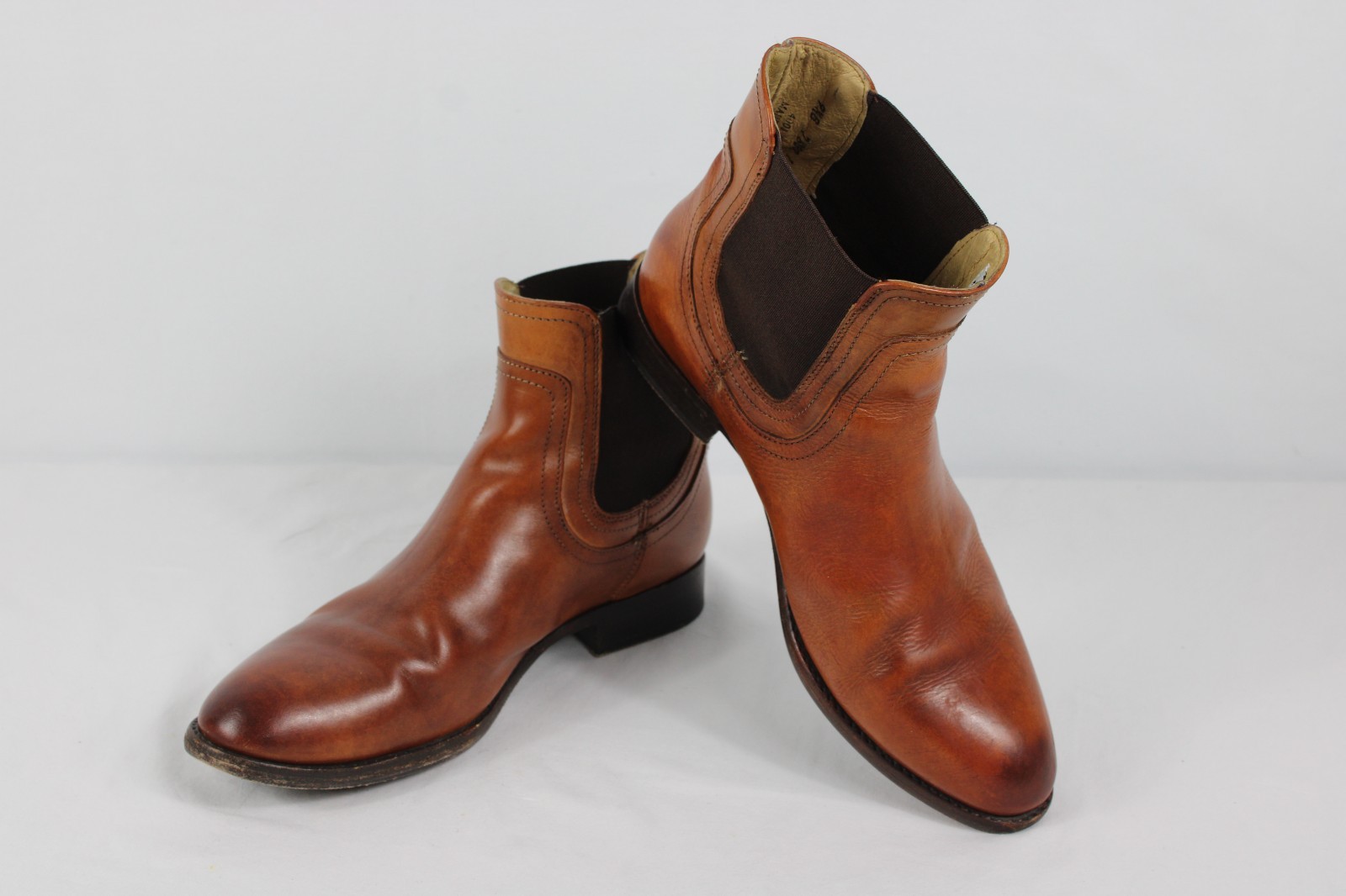 Frye Chelsea Boots Men's Size 9.5 B Cognac Brown Leather Made In Mexico-image