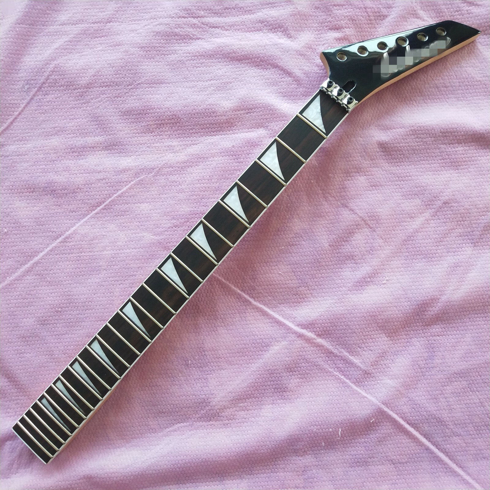 Maple Jackson style Black head Electric Guitar Neck 24 Frets Rosewood