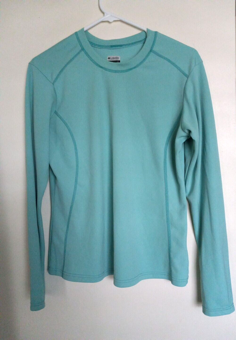 Columbia Women's Titanium Shirt Pullover Size Large Layering Essential