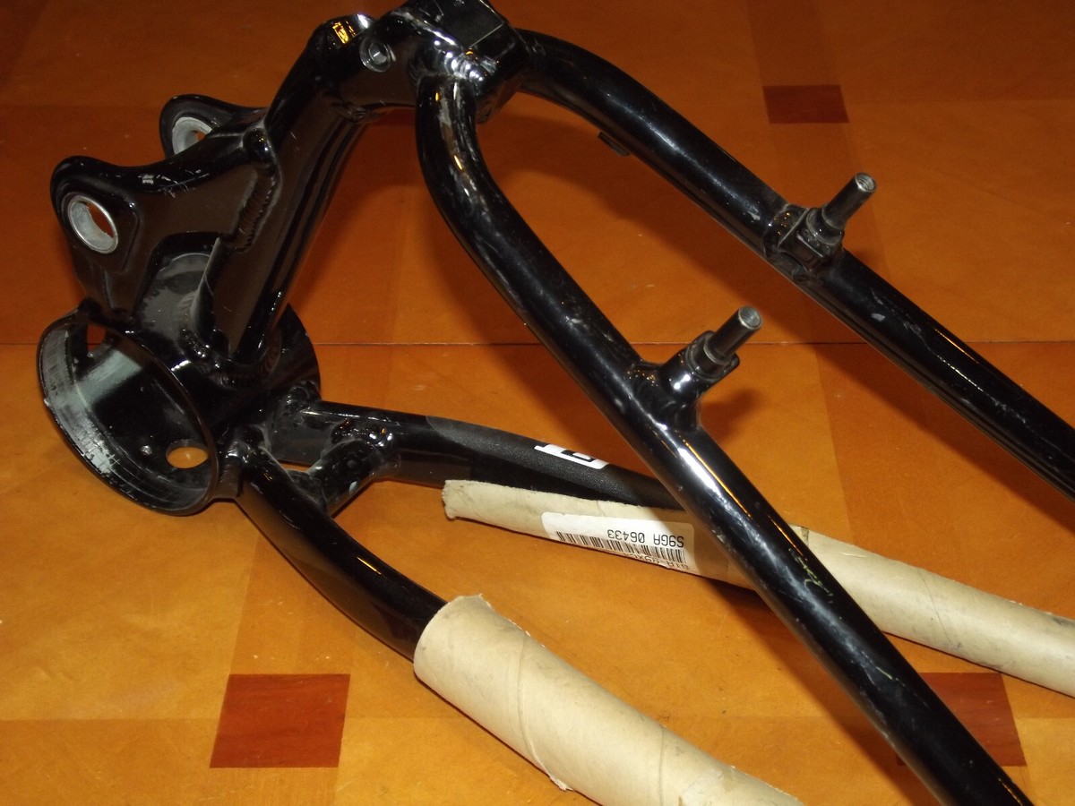 GT・i-driveフレーム【 XCR3000】クランク・ペダル付 GT・i-drive XCR3000 MTB フルサスマウンテンバイク - メルカリ