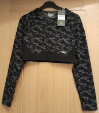 Everlast Long Sleeved Cropped Workout Top