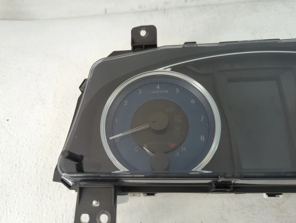 Cuadro de instrumentos velocímetro Toyota Camry 2016-2017 medidores Z7SBE Foto 3 de 4