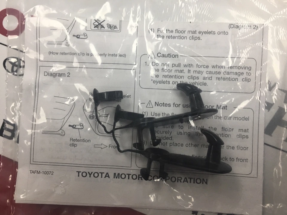 Alfombrillas de goma para todo tipo de clima delanteras de fábrica originales OEM Toyota Venza 2009-2011 Foto 3 de 3