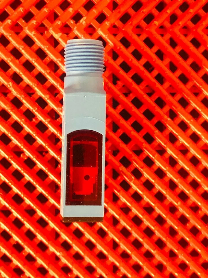 Sick WL9M4L-3P2432 Photoelectric Retroreflective Sensor 1058228, WL9M4L3P2432 - Image 3 of 4