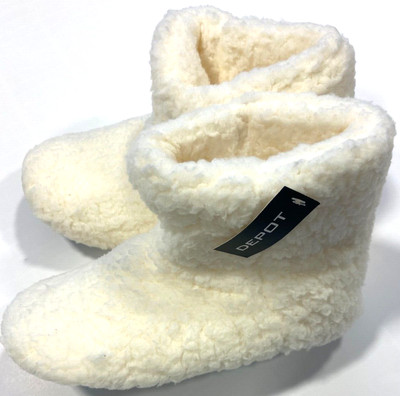 Teddy Boots, offweiß, Gr. 37-40, neu, Depot Artikel MHN0130278