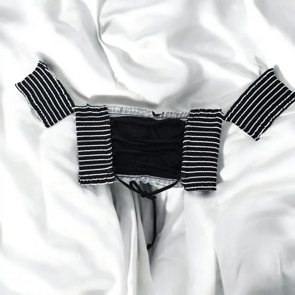 Sujetador corto Xhilaration negro blanco a rayas calado/top fuera del hombro verano playa L Foto 2 de 4