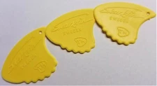 Landstrom Sharkfin Plectrums Guitar picks 3 Picks  (Medium) Yellow
