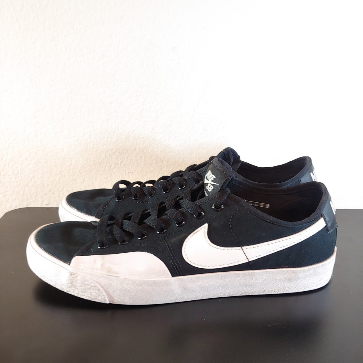 ナイキNike SB Blazer Court Sneakers スニーカー Nike Blazer Court SB White Black for Sale | Authenticity
