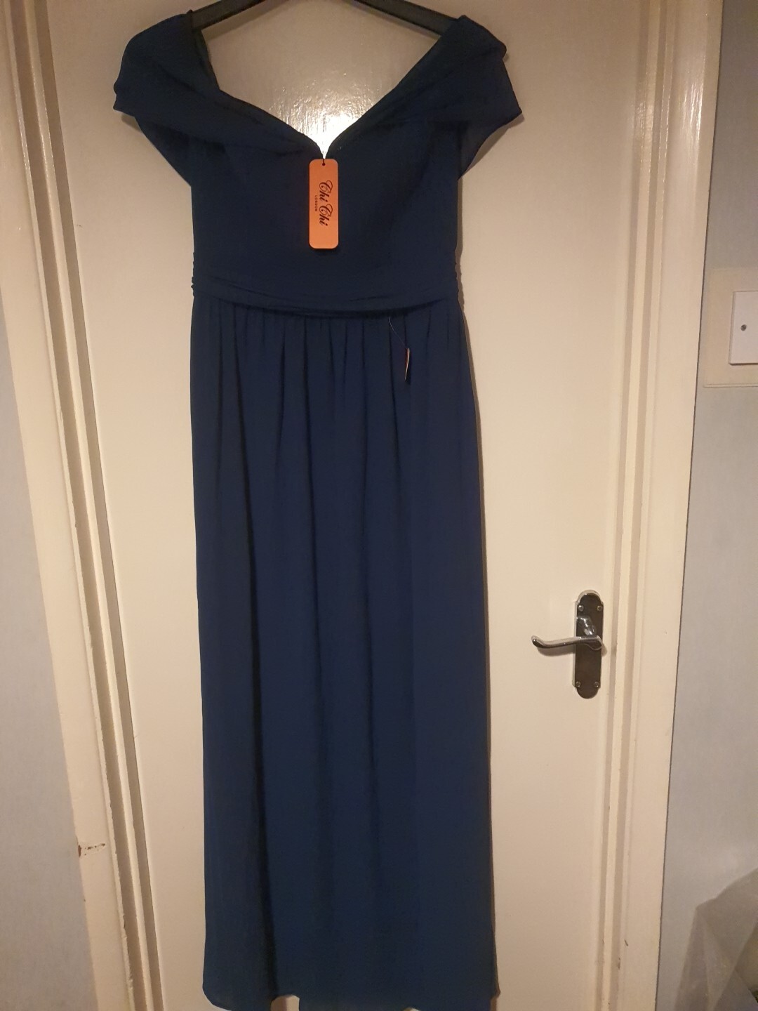 Picture 2 of 8