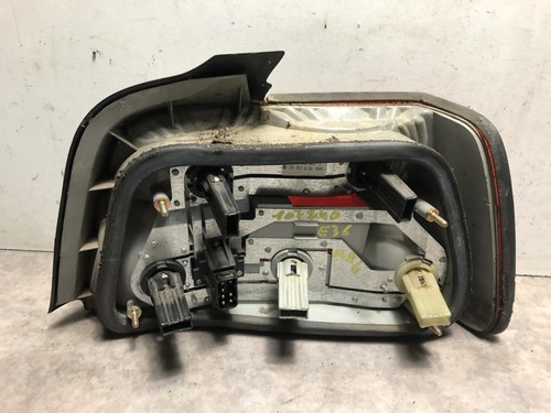 RÜCKLICHT LINKS AUSSEN BMW 3 serie (E36/4) Sedan 325 tds (M51-D25) 63211387361