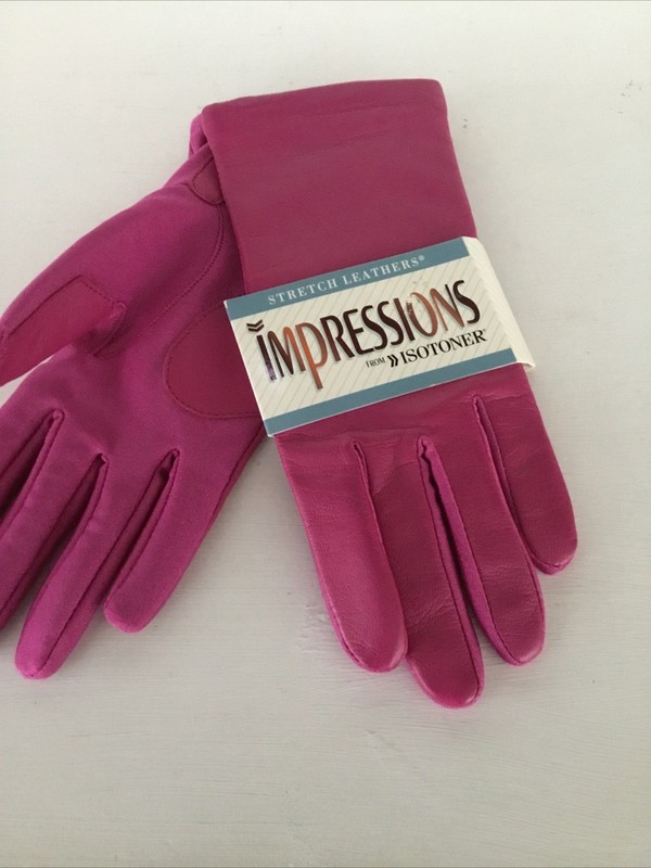 Isotoner Gloves Berry Genuine Leather Women's One Size Comfort Stretch