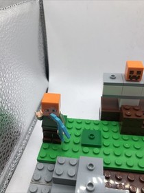 LEGO Minecraft: The Iron Golem (21123) COMPLET SET NO BOX NO MANUAL PUT TOGETHER