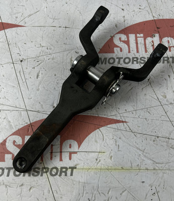 Nissan OEM Kupplungsgabel, Zugart - Nissan Skyline R32 R33 R34 GT-R R34 GTT