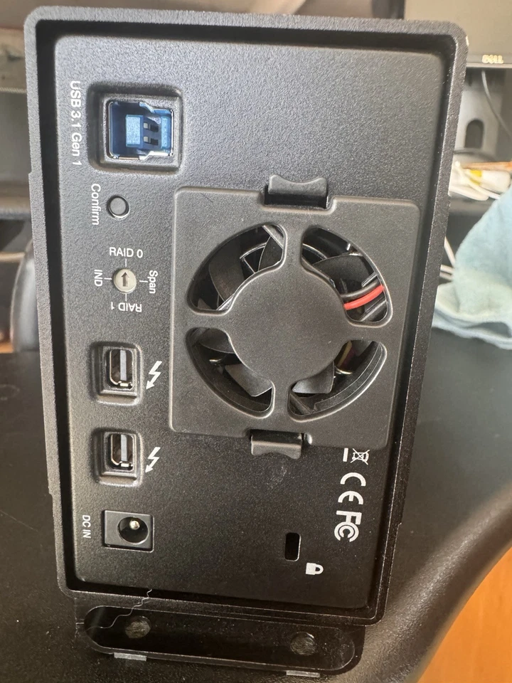 OWC 8TB Mercury Elite Pro Dual Thunderbolt 2/USB3 Raid - Image 3 of 3