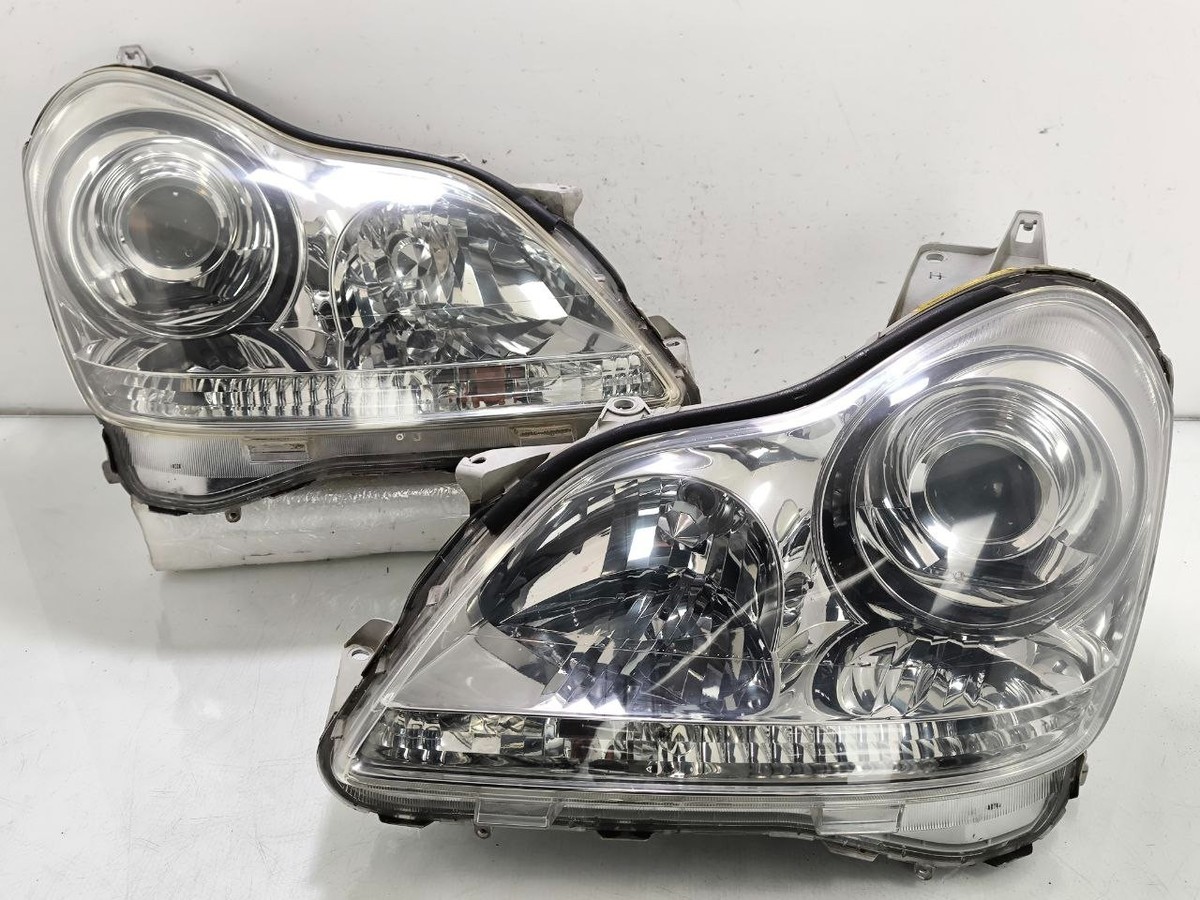 TOYOTA CLOWN MAJESTA 純正スカッフイルミネーション TOYOTA CLOWN