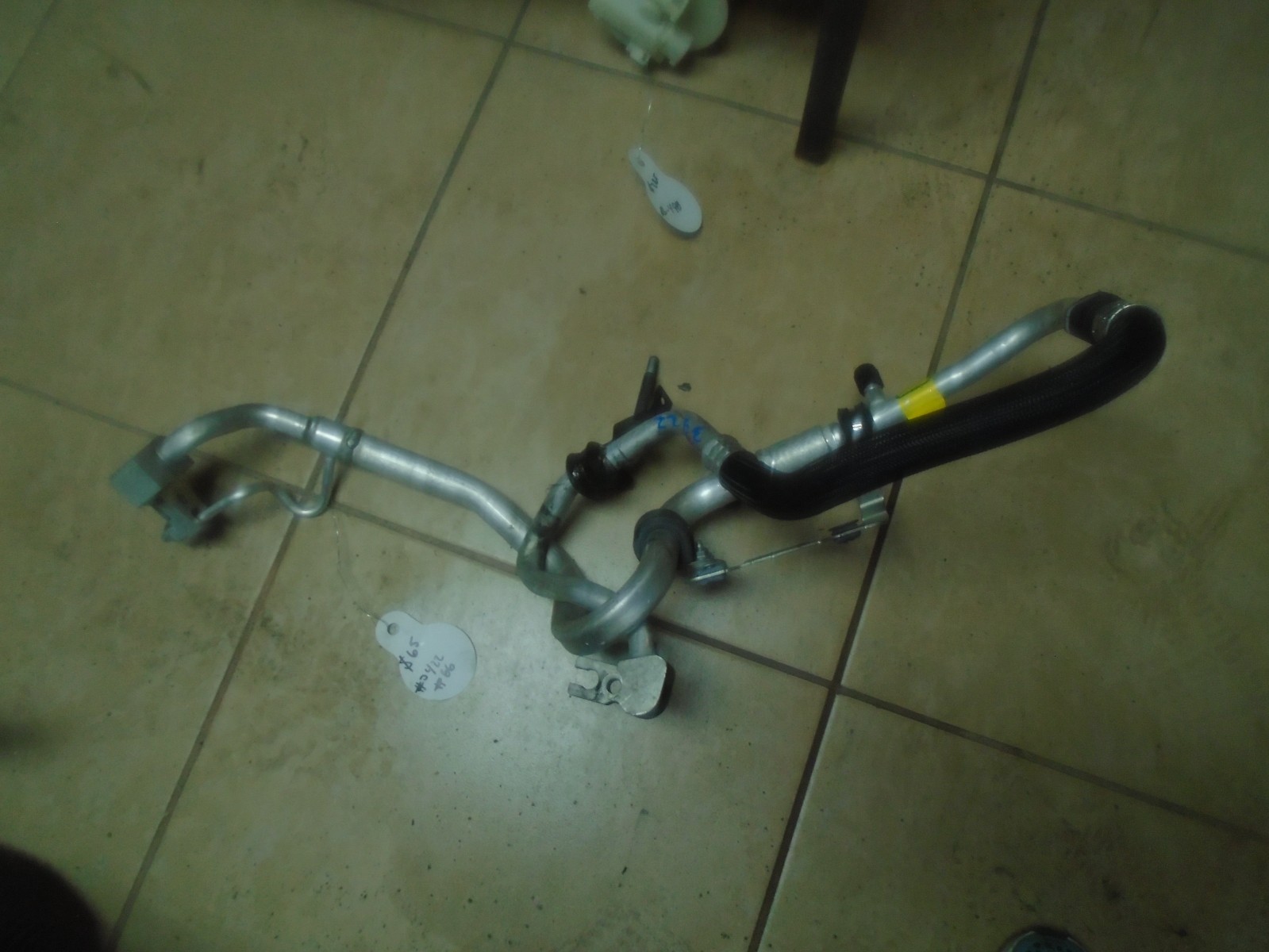 2014 - 2017 MASERATI QUATTROPORTE GHIBLI A/C AC CONDENSER HOSE PIPE LINE OEM