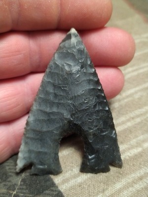 Ghost Knapped 2 1/2'' x 1 7/8''