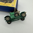 Foto 5 di 9