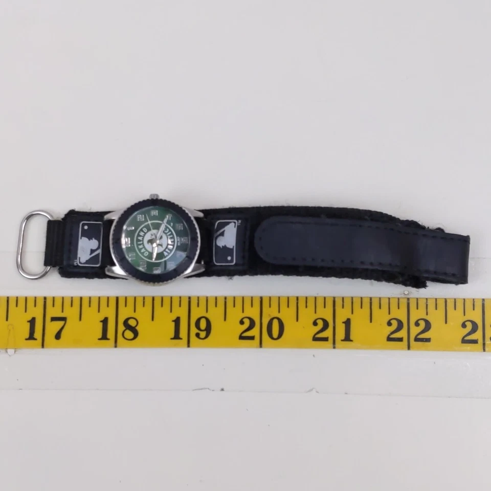 Vintage Game Time Oakland A's Watch Athletics Green MLB Baseball Youth Tested  - Image 2 of 4