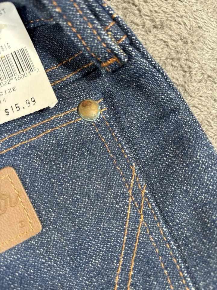 Jeans Wrangler DE COLECCIÓN Para Hombres 44x30 Azul 31MWZ Corte Vaquero EE. UU. ¡NUEVOS Stock Muerto! Foto 4 de 4