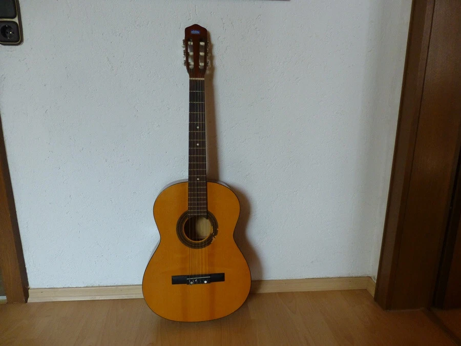 Picture 3 of 10